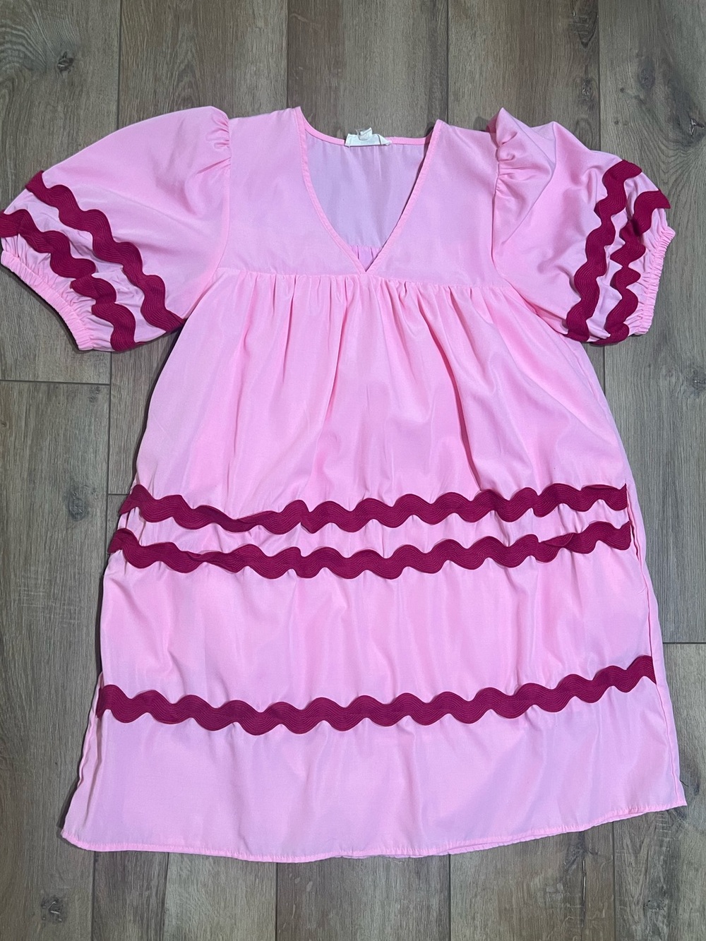 entro Pink Light Pink Dress with Dark Pink Rickrack Detail Small